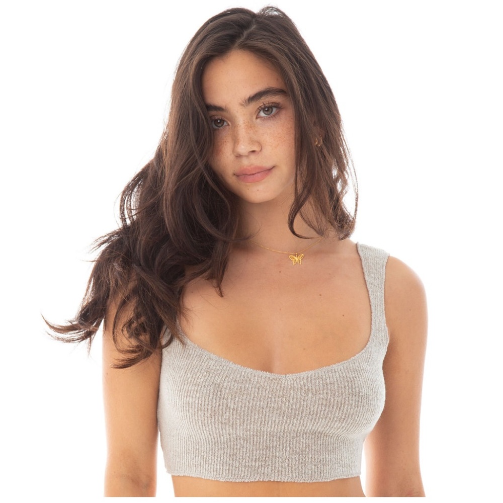 IN SEARCH OF ISO AREYOUAMI NIAM TANK TOP